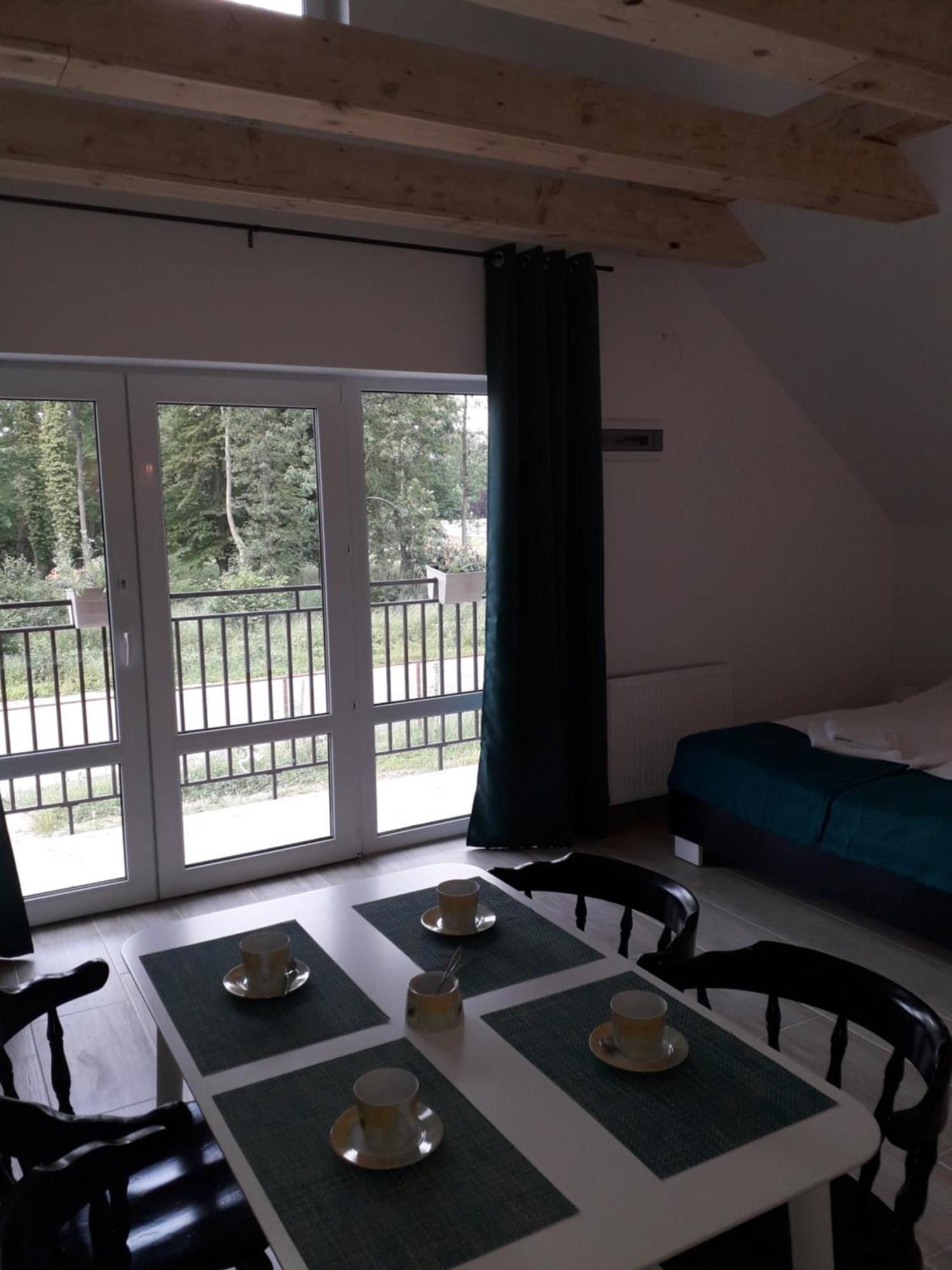 Paprotowka Apartament Wiosenny Paprotno Eksteriør billede